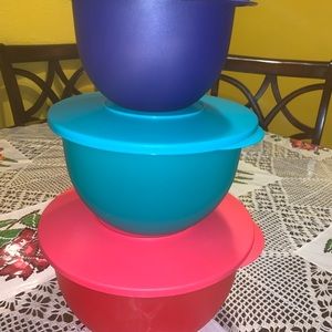 Tupperware containers